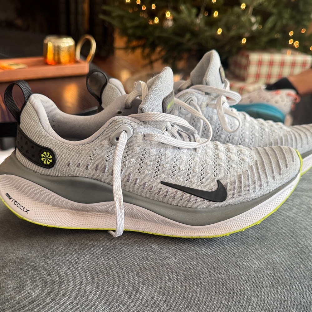 XMAS SALE ——- Nike InfinityRN 4